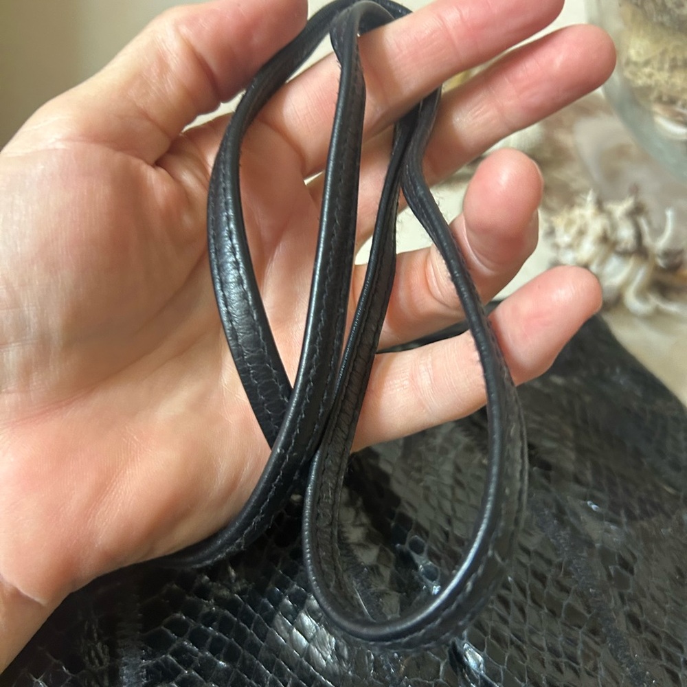 Morgan Taylor leather snakeskin black crossbody purse- vintage - Picture 10 of 17